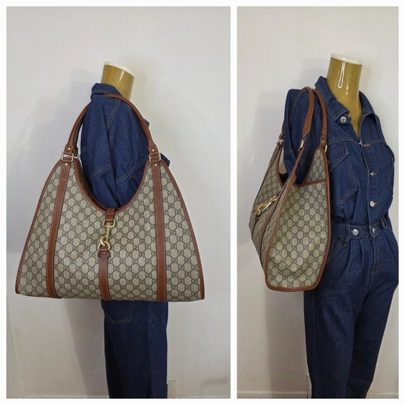 Gucci Handbags - GUCCI GG Supreme Joy Shoulder Bag